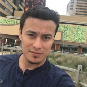 Meet your Posher, Carlos